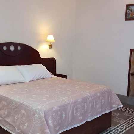 Hotel Marmoy Cholula Eksteriør bilde