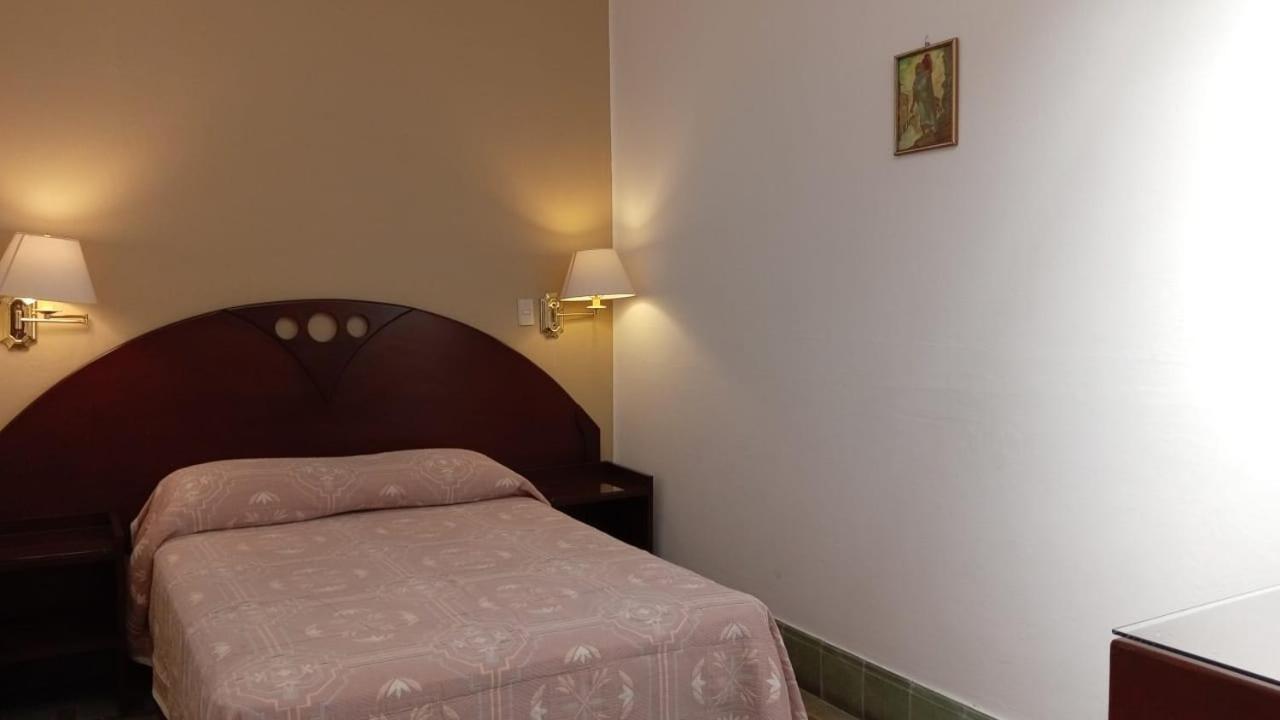 Hotel Marmoy Cholula Eksteriør bilde