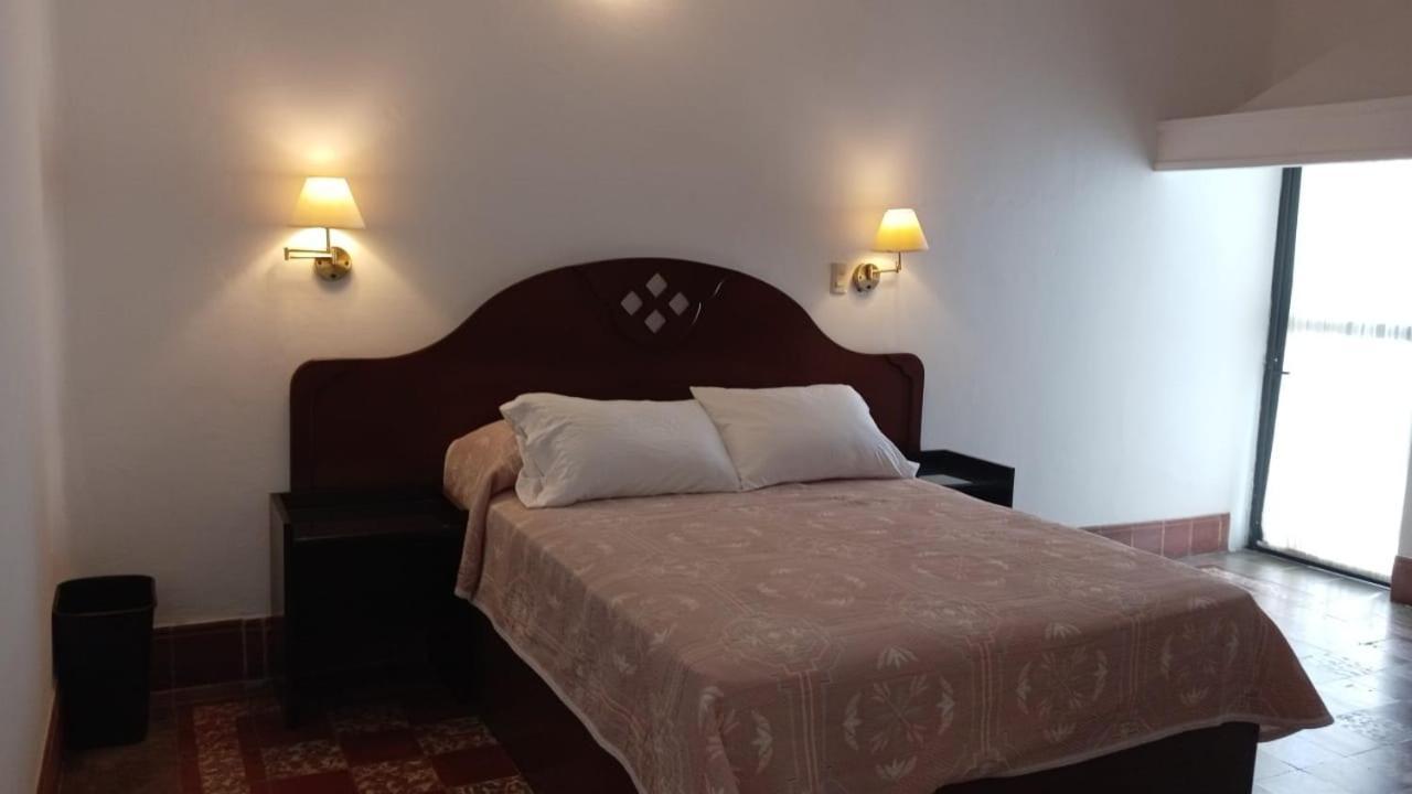 Hotel Marmoy Cholula Eksteriør bilde